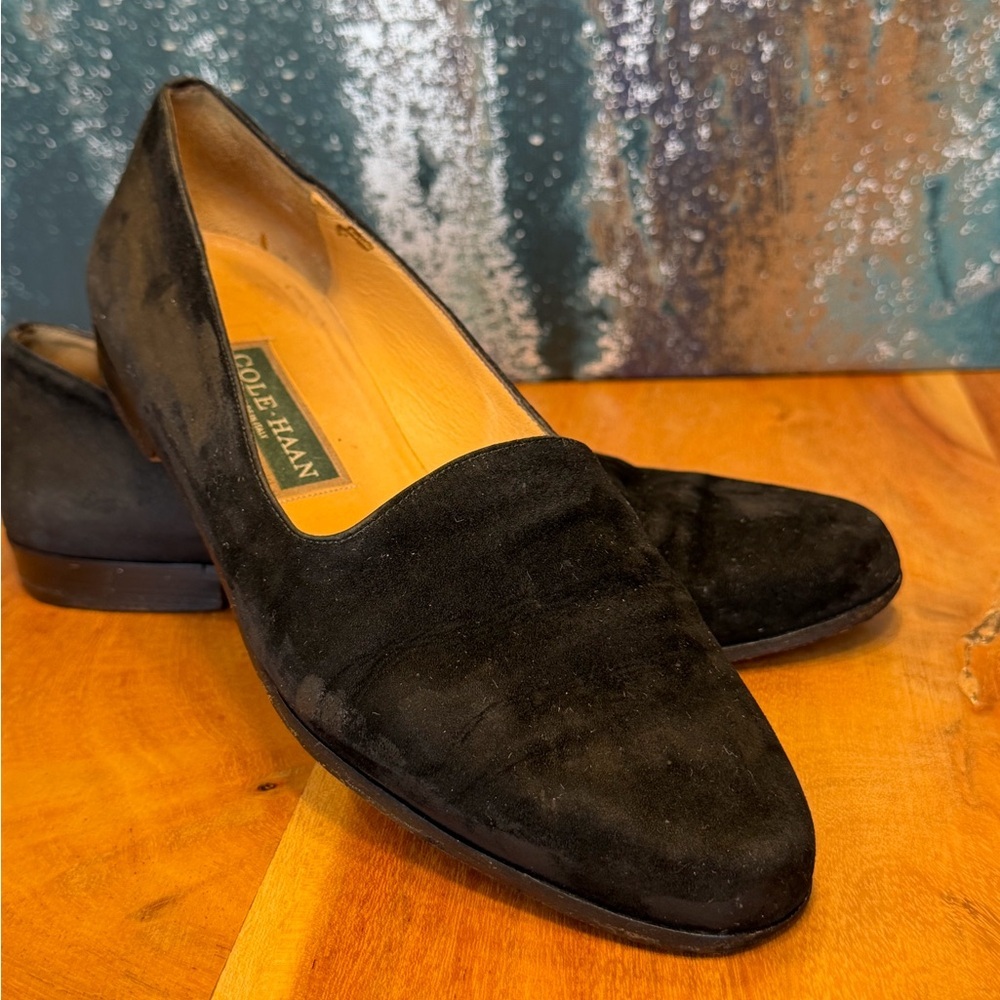 Cole Haan 1990’s Classic Vintage Black Suede “Made in Italy” Loafers Minimalist